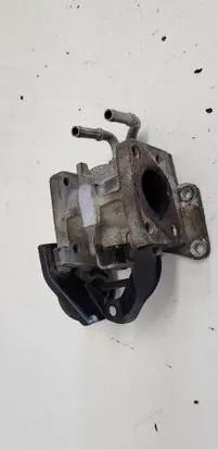 Volkswagen PASSAT B6 EGR valve 03G131063E