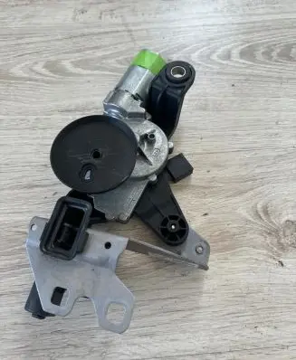 BMW 3 F30 F35 F31 Tailgate window lock/catch/latch 1397020132 7308831