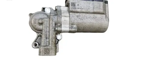 Ford Escape III Oil pump DG9P7P086 DG9P7P086DD