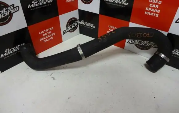 Volvo C70 Engine coolant pipe/hose 30741220