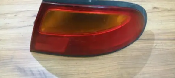 Mazda 323 F Rear/tail lights 0431439r 043-1439r