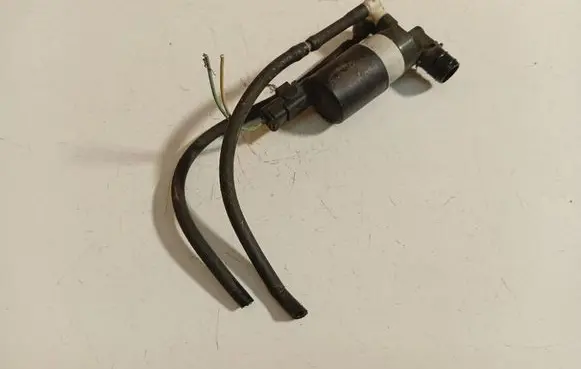 Windscreen/windshield washer pump