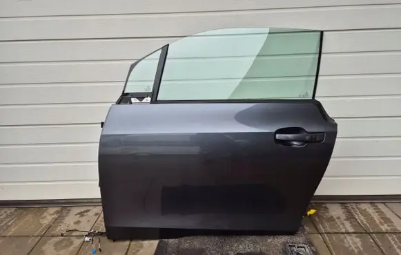 BMW i3 Rear door