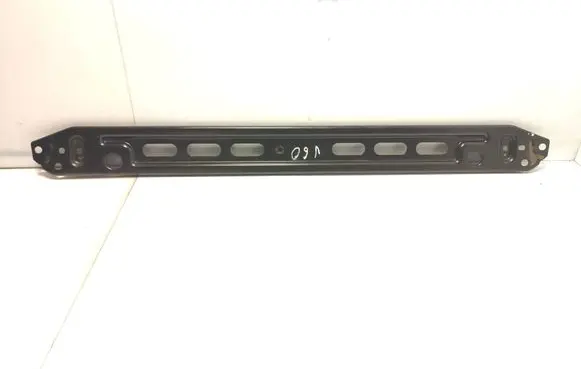 Volvo V60 Radiator mount bracket 31368100