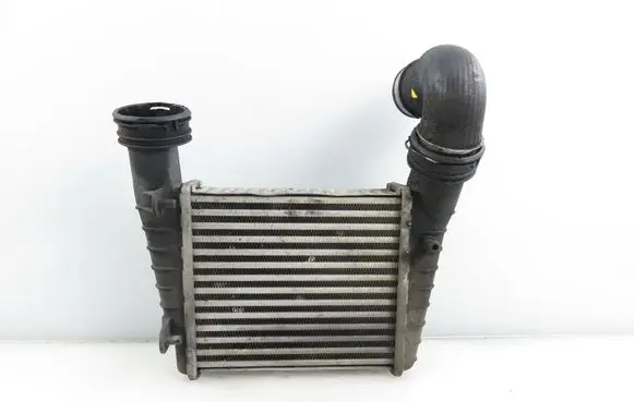 Volkswagen PASSAT B5.5 Intercooler radiator 