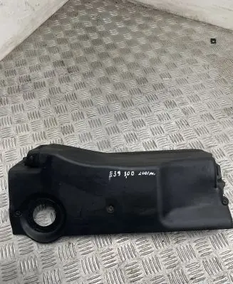 BMW 5 E39 Engine cover (trim) 137122474430