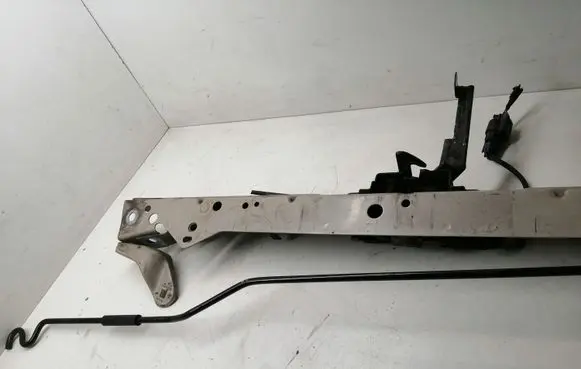 Chevrolet Cruze Top upper radiator support slam panel 13502577 16PFCD98B