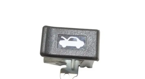 Honda CR-V Engine bonnet (hood) release handle