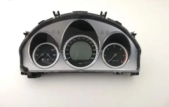 Mercedes-Benz C W204 Speedometer (instrument cluster) A2049007000 A2049014400