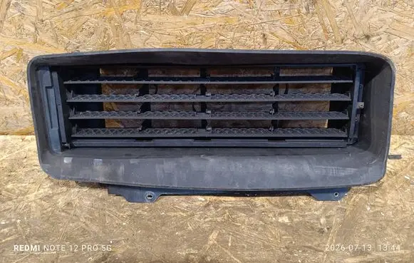 Renault Captur Intercooler air channel guide 214991203R 113078A0