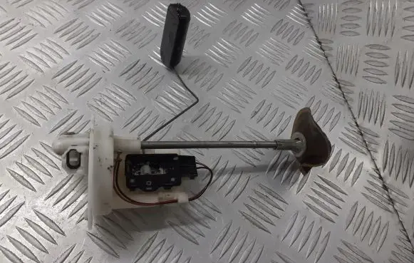 Subaru Forester SH Fuel level sensor 