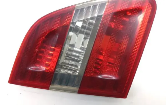 Mercedes-Benz B W245 Tailgate rear/tail lights A1698201564 A169820