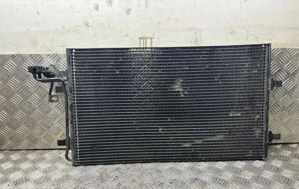 Volvo V50 A/C cooling radiator (condenser) 