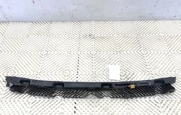 Volkswagen PASSAT B8 Rear bumper mounting bracket 3G9807863