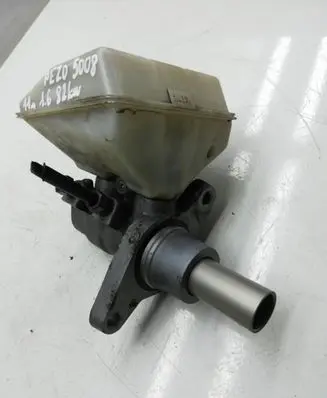 Peugeot 5008 Master brake cylinder 9654002180 03355815253