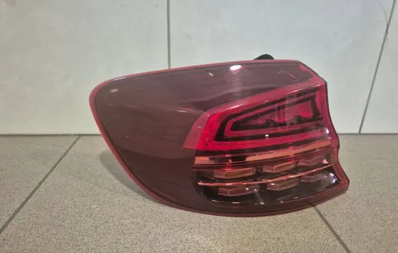 Rear/tail lights