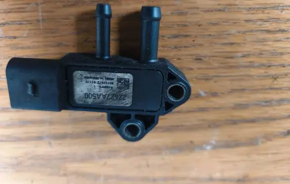 Subaru Outback Exhaust gas pressure sensor 22627AA500