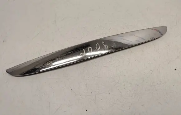 BMW 3 E90 E91 Engine hood trim 51137117242