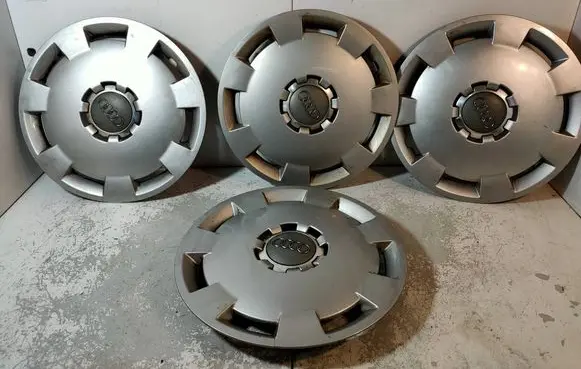 Audi A4 S4 B6 8E 8H R16 wheel hub/cap/trim 8E0601147A