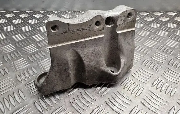 Mini One - Cooper F56 F55 Engine mounting bracket 8511299