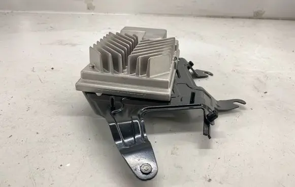 BMW 2 F44 Sound amplifier 2622910 65122622910