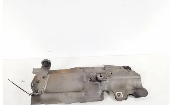 Mercedes-Benz C W205 Other engine bay part A1771503700
