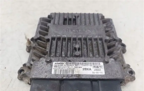 Fiat Punto Evo Engine control unit/module 3M5112A650AA