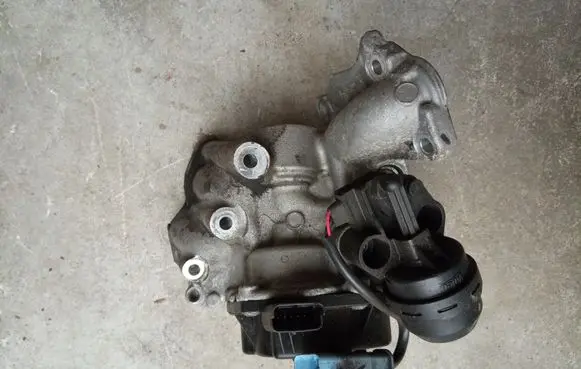 Ford Galaxy EGR valve 9771398180