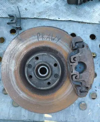 Citroen DS4 Front wheel hub spindle knuckle 
