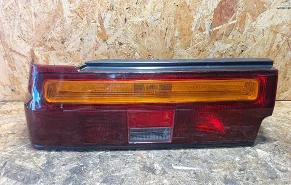 Nissan Sunny Rear/tail lights