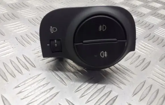 KIA Rio Fog light switch 202002962