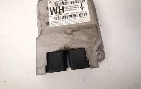 Jeep Grand Cherokee (WK) Airbag control unit/module 04896233AD