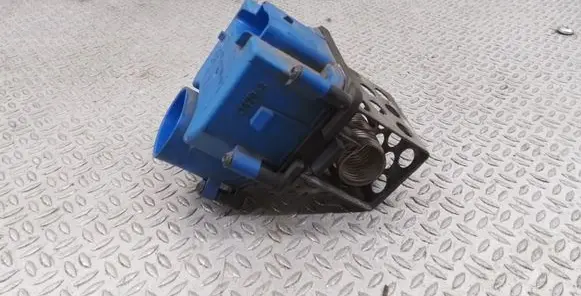 Peugeot 308 Heater blower motor/fan resistor 9662240180