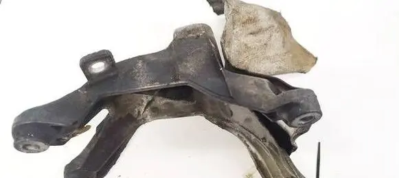 Audi A5 8T 8F Engine mounting bracket 