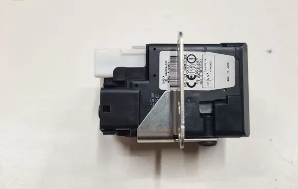 Toyota Corolla Verso E121 Ignition lock 626399000 2584ARI24KTY