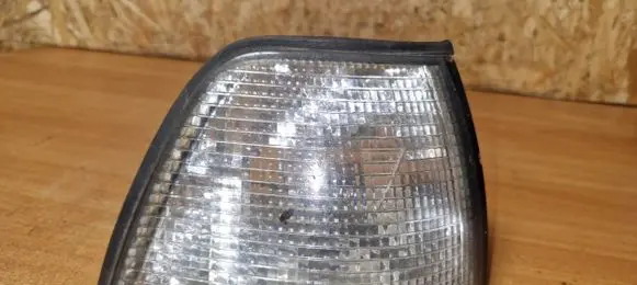 BMW 3 E36 Front indicator light 183271b
