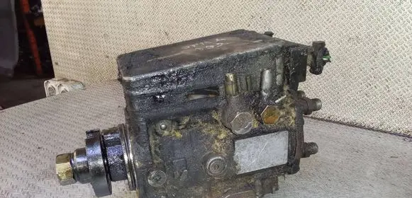 Opel Vectra B Fuel injection high pressure pump 0470504002