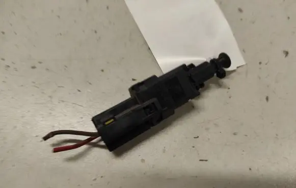 Saab 9-5 Brake pedal sensor switch 5106141 22712549