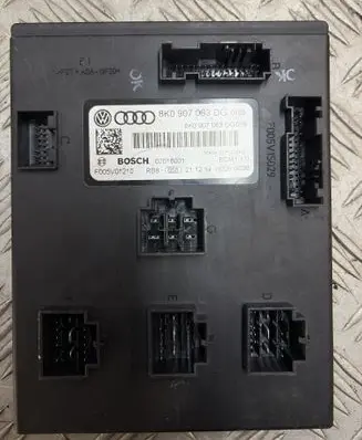 Audi A4 S4 B8 8K Comfort/convenience module 8K0907063DG