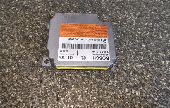 Mercedes-Benz E W211 Airbag control unit/module 0285010146 2118701185