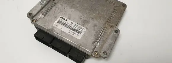 Renault Master II Engine control unit/module ECU 8200132188 0281010784