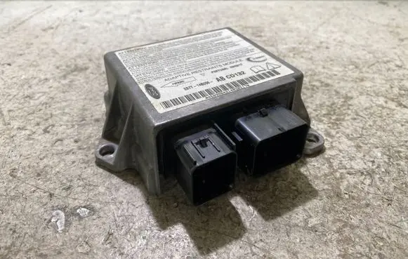 Ford Mondeo Mk III Airbag control unit/module 3S7T14B056 BCD132
