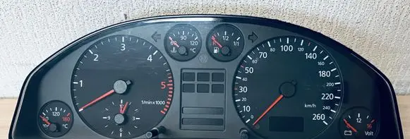 Audi A6 S6 C5 4B Speedometer (instrument cluster) 4B0919860E 110008888001