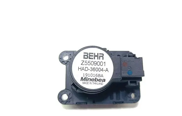 Citroen C4 Cactus Air flap motor/actuator Z5509001