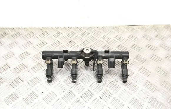 Volkswagen Polo III 6N 6N2 6NF Fuel injectors set 2435170160 2900901729 030133319AA