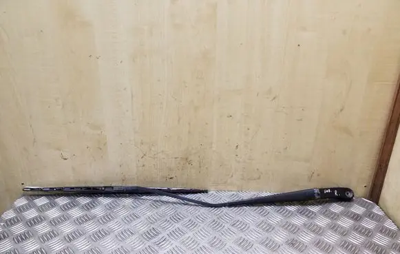 Volkswagen Transporter - Caravelle T5 Front wiper blade arm 7H1955410C