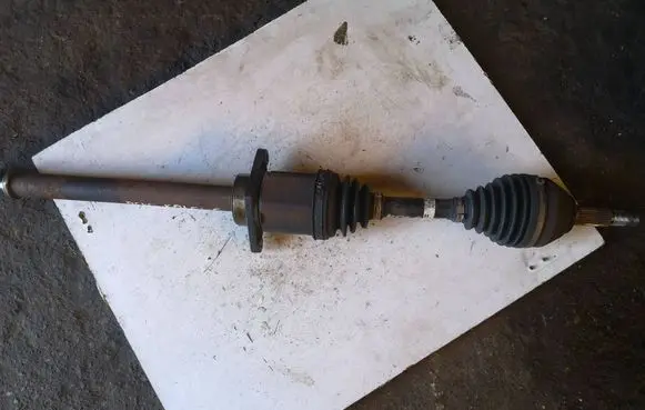 Renault Koleos I Front driveshaft