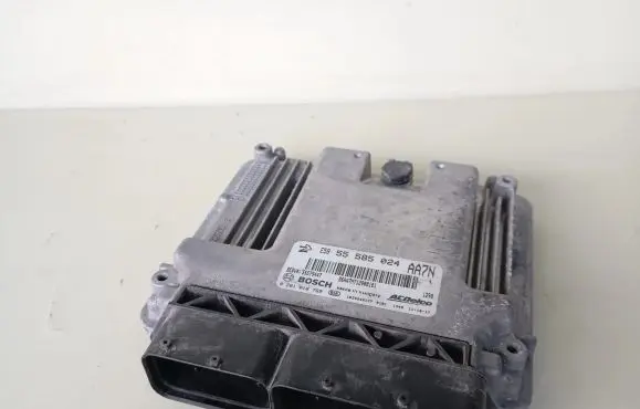 Opel Insignia A Engine control unit/module 55585024 0281018769 1039S44177