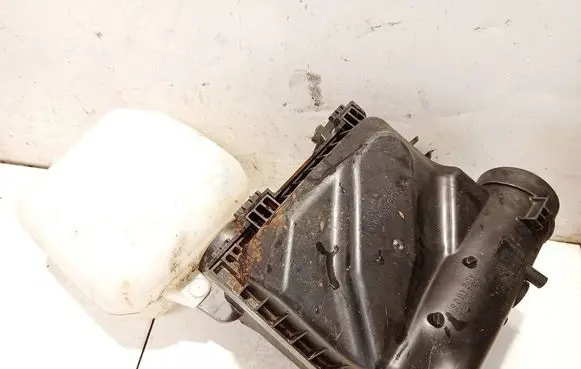 Subaru Legacy Air filter box A52AG08