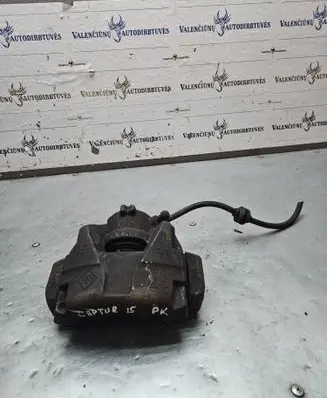 Renault Captur Front brake caliper